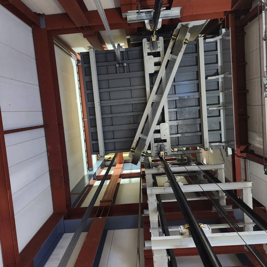 プラスチック製品製造業